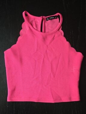 SHEIN Bright Pink Scallop Halter Crop Top